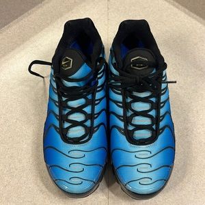 Nike Air Max Plus “hyper blue”
